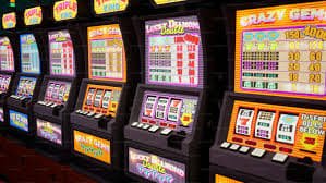 Phoenix Rises slot interface showing reels and symbol grid on haha178 login